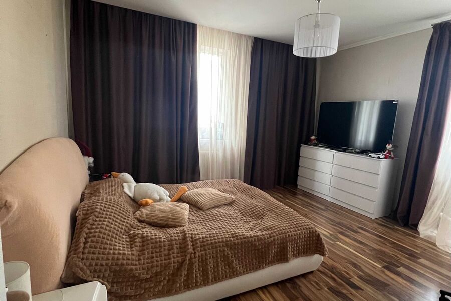 Продажа квартиры Харьков, Павлово Поле, 70м²