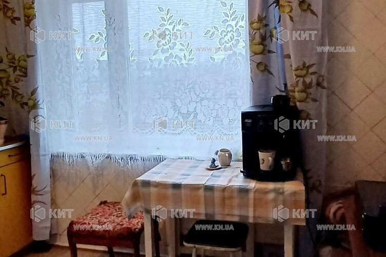 Продаж квартири Харків, Гагаріна, Спортивна, Захисників, 46м²