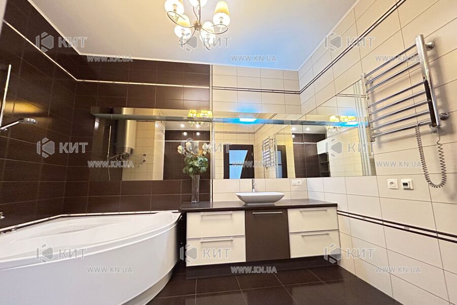 Продажа квартиры Харьков, Алексеевка, 150м²
