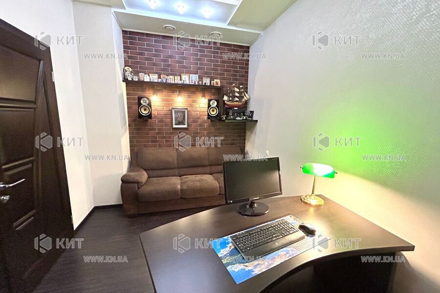 Продажа квартиры Харьков, Алексеевка, 150м²
