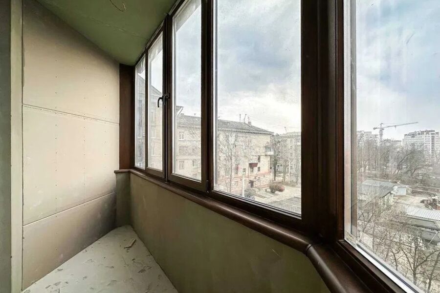 Продаж квартири Харків, Наукова, 126м²