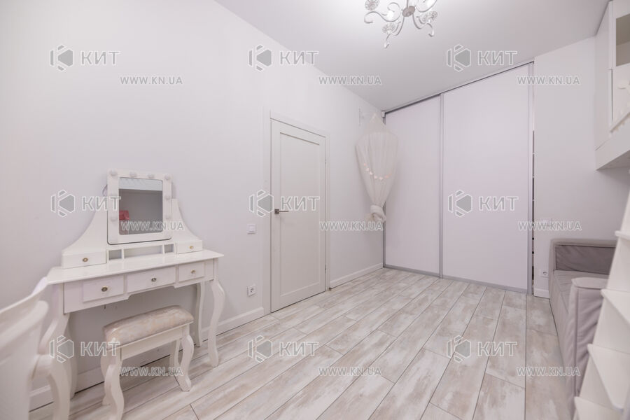 Продаж квартири Харків, Олексіївка, 75м²