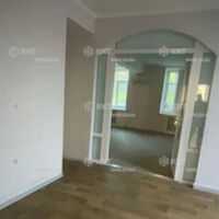 Продаж магазину Київ, Центр, 111м²