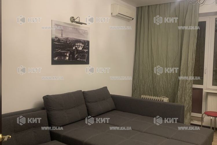 Продаж квартири Харків, Олексіївка, 100м²