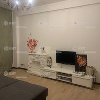 Продаж квартири Харків, Олексіївка, 100м²