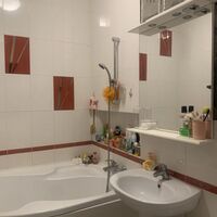 Продаж квартири Харків, Олексіївка, 100м²