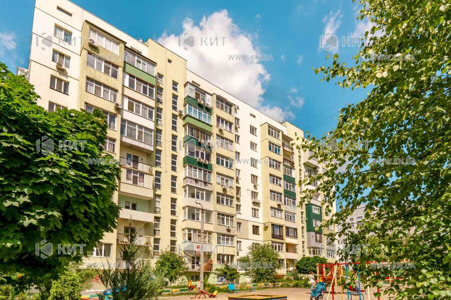 Продаж квартири Харків, Олексіївка, 100м²