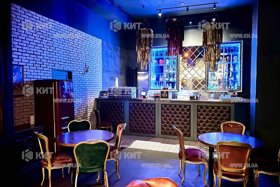 Aренда магазина Киев, Центр, 292м²