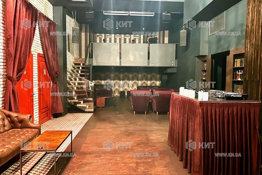 Aренда магазина Киев, Центр, 292м²