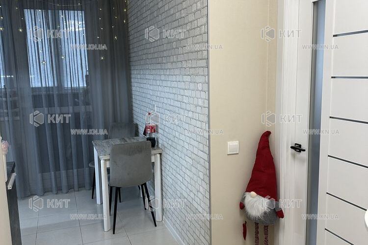 Продаж квартири Харків, Олексіївка, 35м²