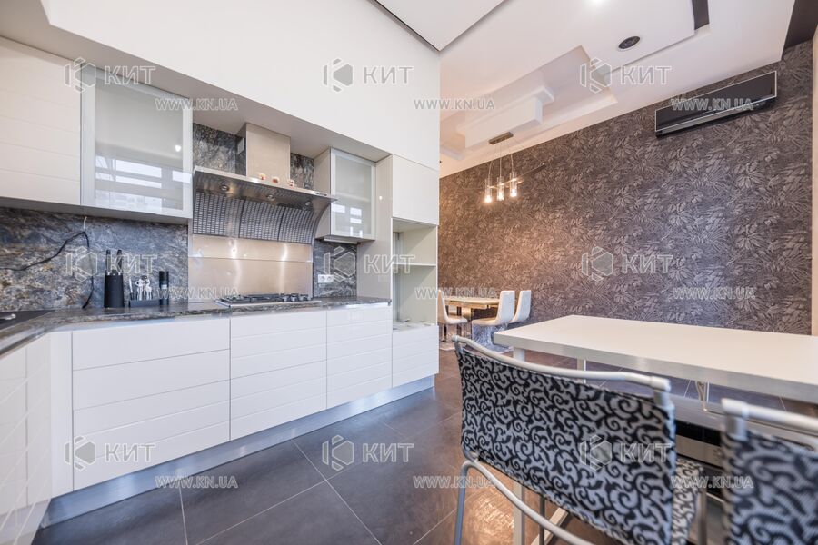 Продаж квартири Харків, Наукова, 142.7м²