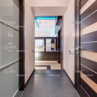 Продаж квартири Харків, Наукова, 142.7м²