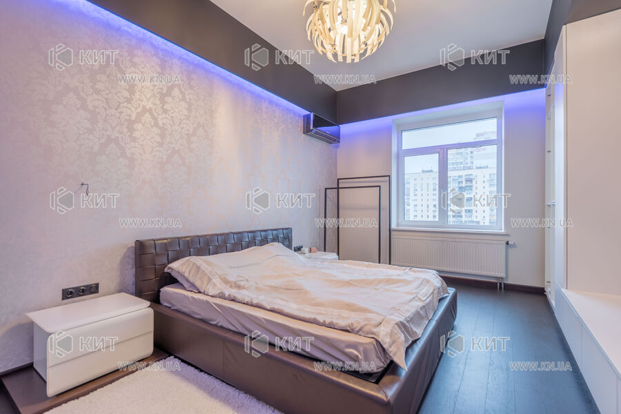 Продаж квартири Харків, Наукова, 142.7м²