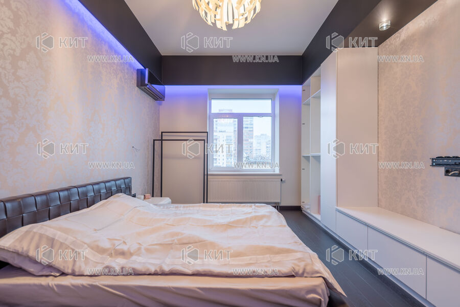 Продаж квартири Харків, Наукова, 142.7м²