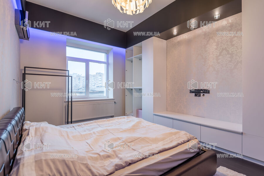 Продаж квартири Харків, Наукова, 142.7м²