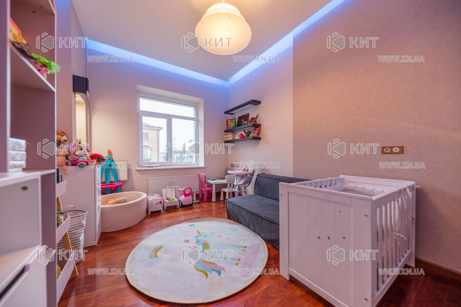 Продаж квартири Харків, Наукова, 142.7м²
