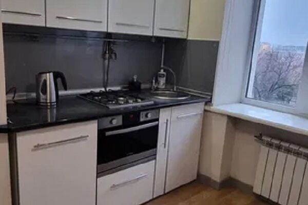 Продажа квартиры Харьков, Гагарина, Спортивная, Защитников, 45м²