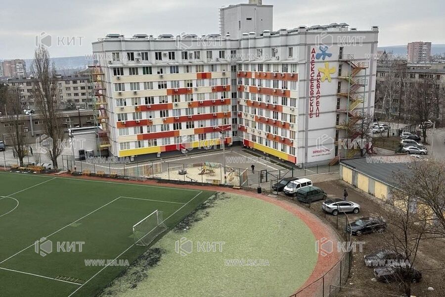 Продажа квартиры Харьков, Алексеевка, 67м²