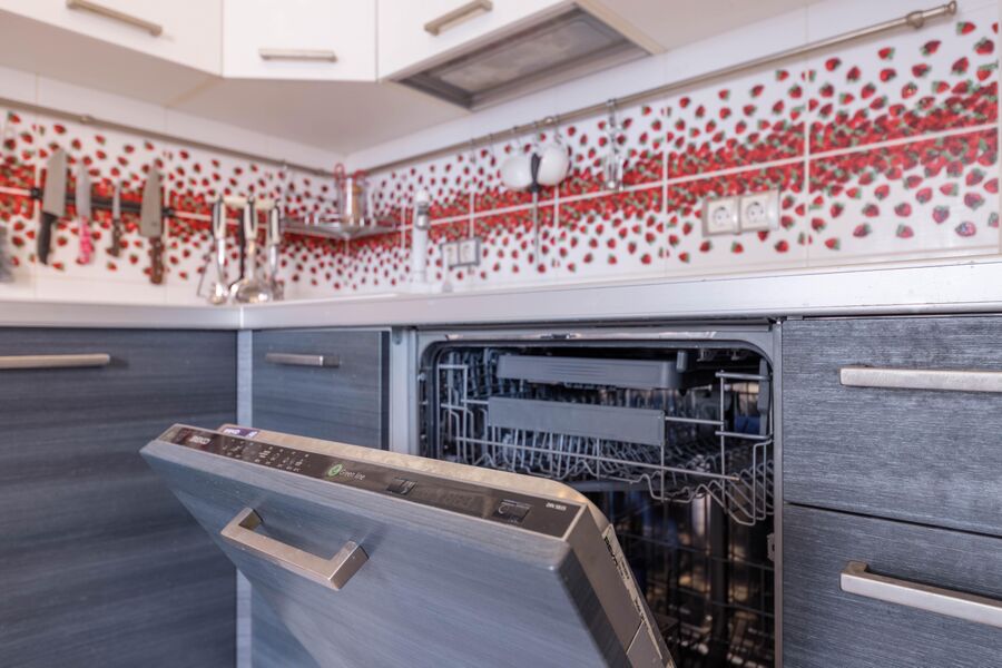 Продажа квартиры Харьков, Салтовка, 616 мрн., 104м²