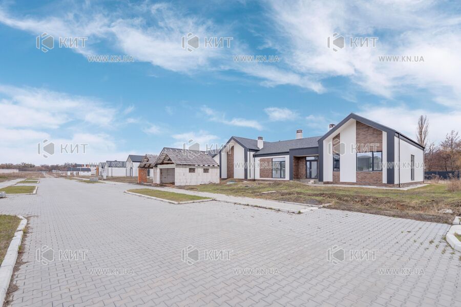 Продажа дома Харьков, Алексеевка, 277м²
