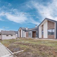 Продажа дома Харьков, Алексеевка, 277м²