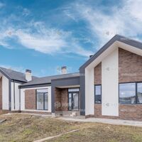Продажа дома Харьков, Алексеевка, 277м²