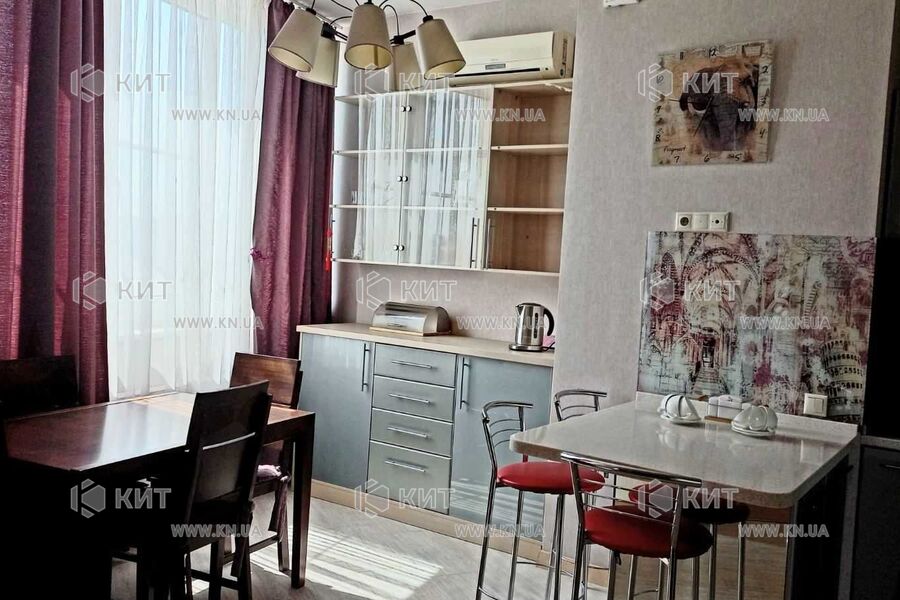 Продаж квартири Харків, Олексіївка, 60м²