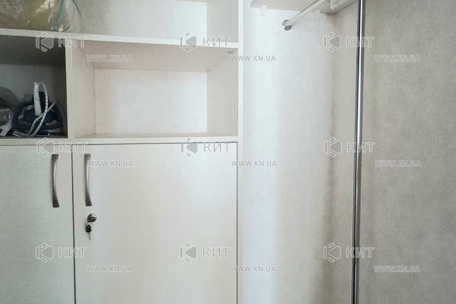 Продаж квартири Харків, Олексіївка, 60м²