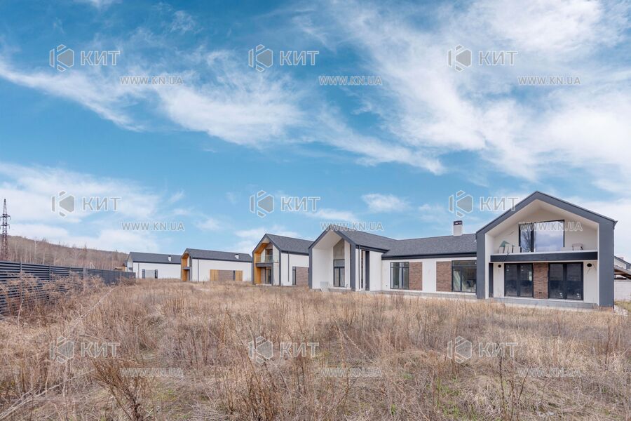 Продажа дома Харьков, Алексеевка, 277м²