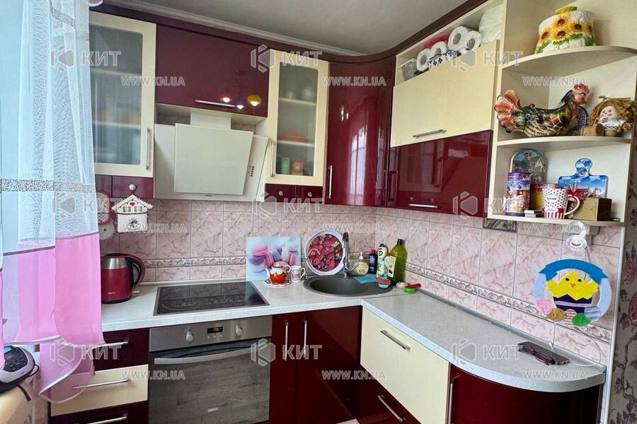 Продажа квартиры Харьков, Алексеевка, 65м²