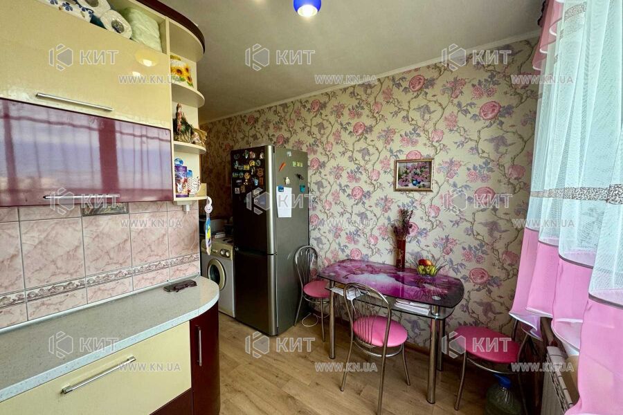 Продажа квартиры Харьков, Алексеевка, 65м²