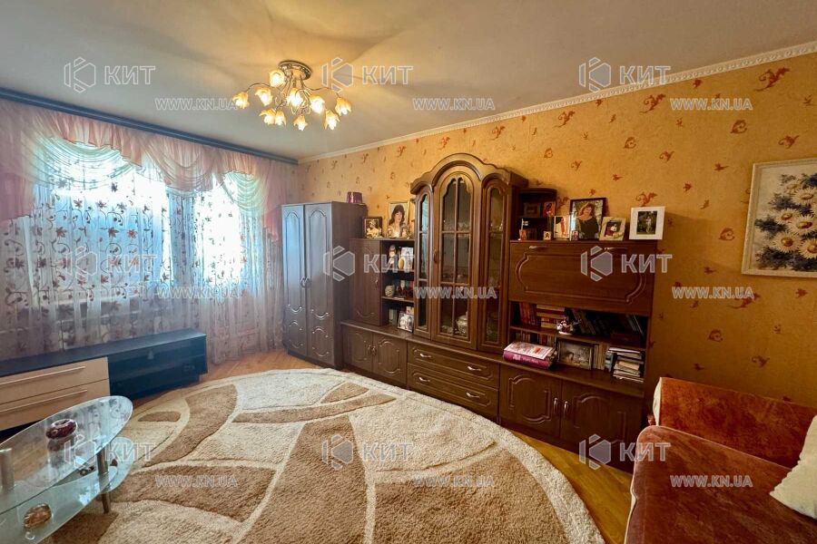 Продажа квартиры Харьков, Алексеевка, 65м²