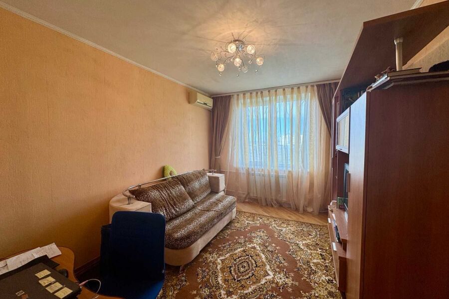 Продажа квартиры Харьков, Алексеевка, 65м²