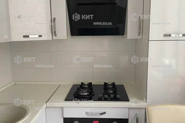 Продажа квартиры Харьков, Гагарина, Спортивная, Защитников, 65м²