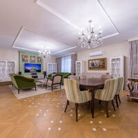 Продажа квартиры Харьков, Центр, 200м²