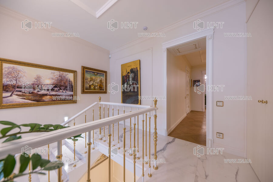 Продажа квартиры Харьков, Центр, 200м²