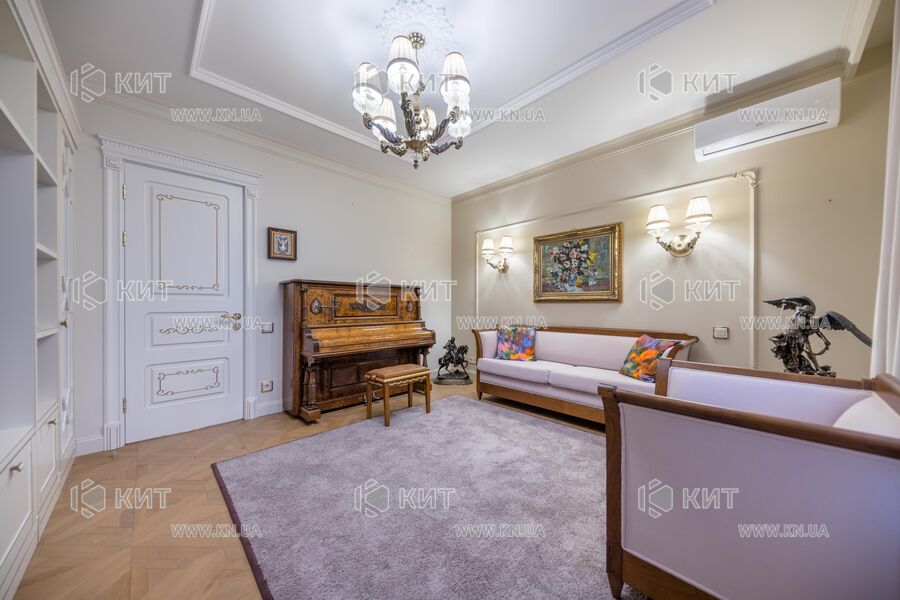 Продажа квартиры Харьков, Центр, 200м²