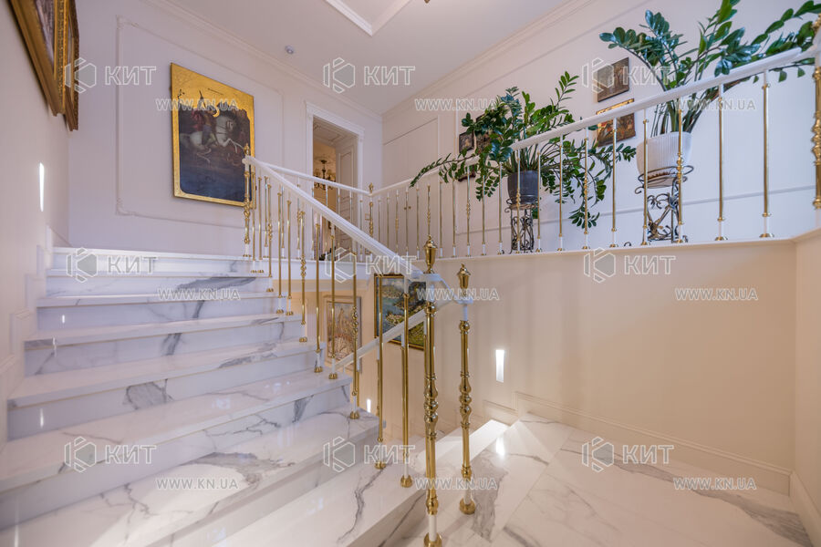 Продажа квартиры Харьков, Центр, 200м²
