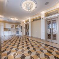 Продаж квартири Харків, Центр, 217м²