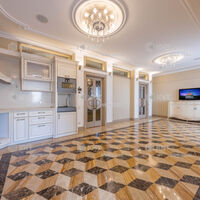 Продаж квартири Харків, Центр, 217м²
