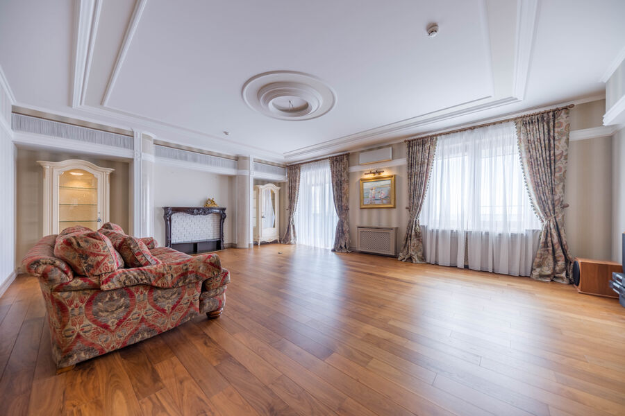 Продаж квартири Харків, Центр, 217м²