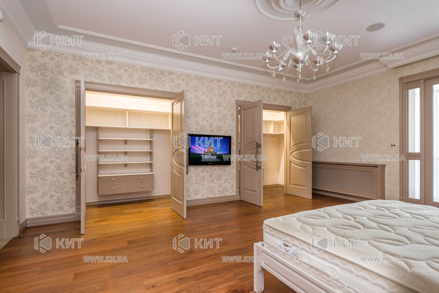 Продаж квартири Харків, Центр, 217м²