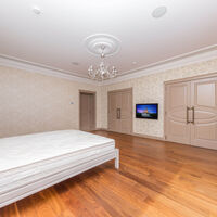 Продаж квартири Харків, Центр, 217м²