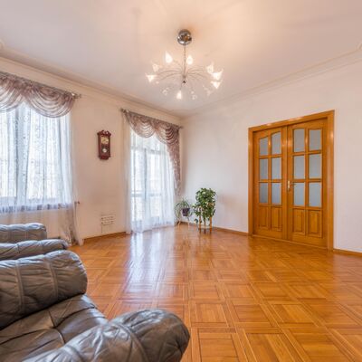 Продажа 	 Харків,  Сумська вул.   94