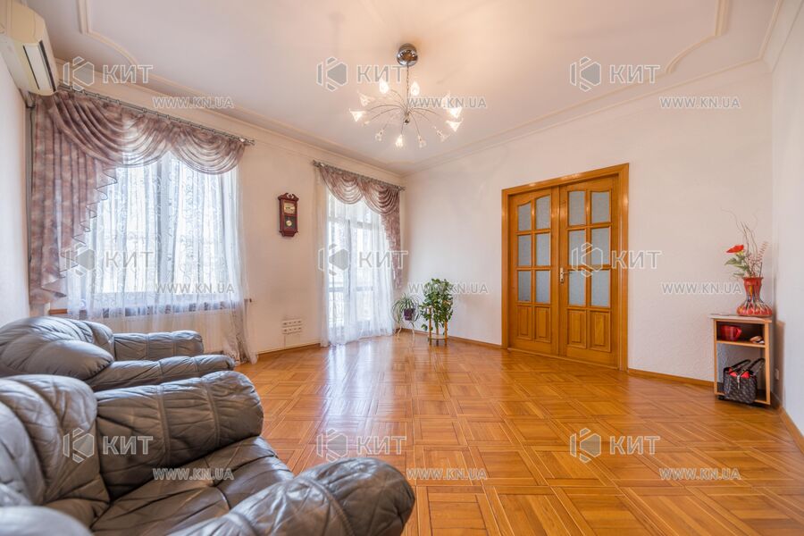 Продажа квартиры Харьков, Центр, 109м²