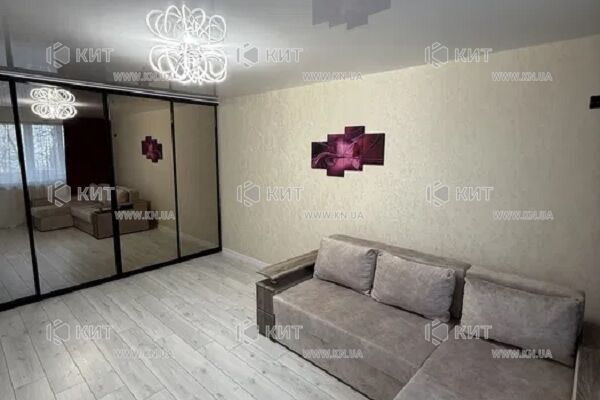 Продаж квартири Харків, ХТЗ, Рогань, 56м²