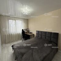 Продаж квартири Харків, ХТЗ, Рогань, 56м²