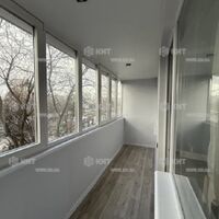 Продаж квартири Харків, ХТЗ, Рогань, 56м²