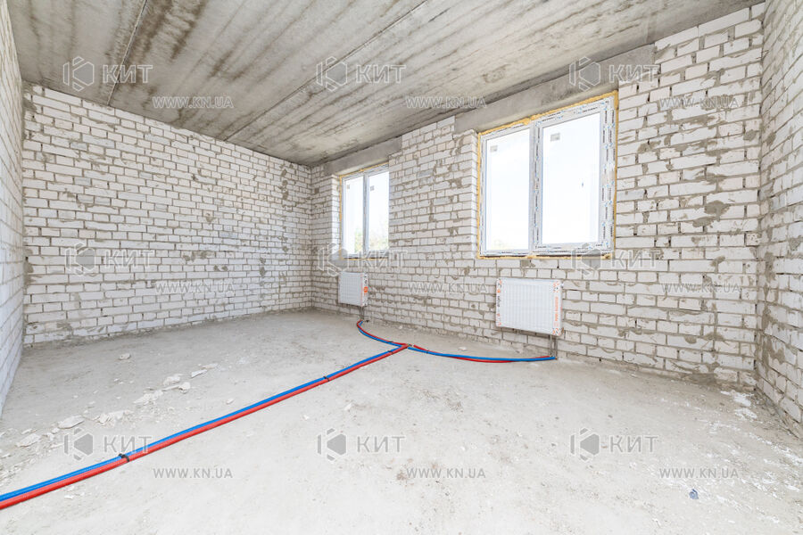 Продаж квартири Харків, ХТЗ, Рогань, 81.97м²