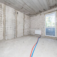 Продаж квартири Харків, ХТЗ, Рогань, 81.97м²